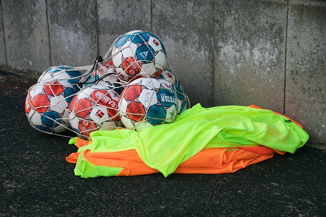 通过这些举 通过这些举