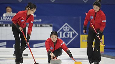 太阳要掉队 太阳要掉队